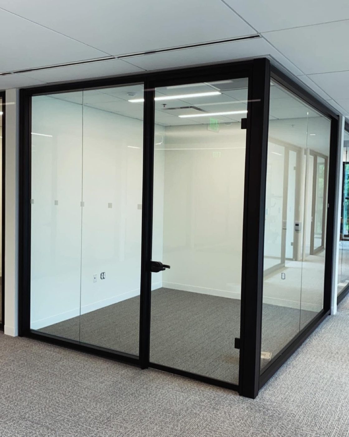Commercial glass storefront and partitions in Lodi, NJ